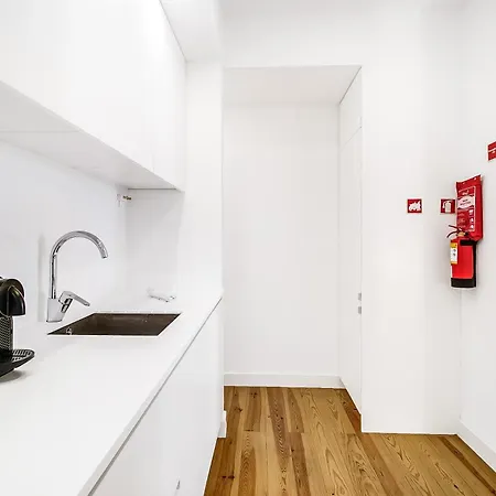 157 A - Charming Santos Apartment Wpatio Lisbon Exterior photo