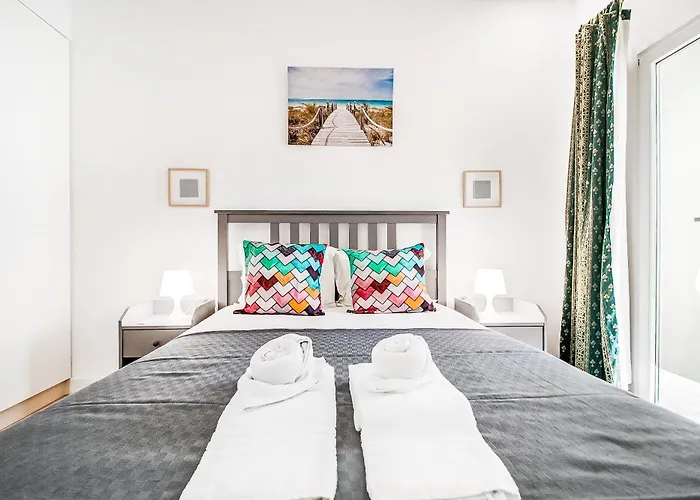 157 A - Charming Santos Apartment Wpatio